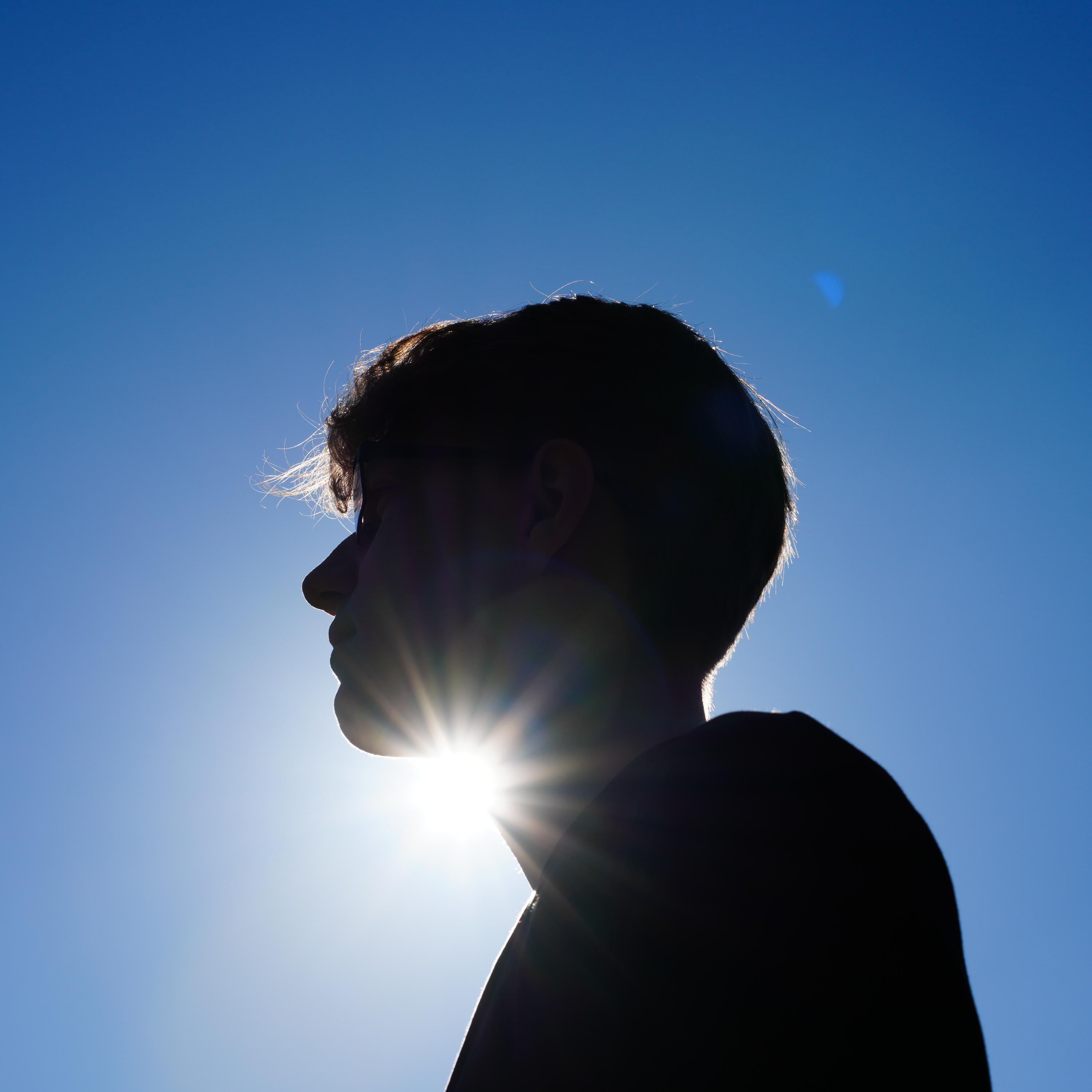 Künstlerisches Artwork-Design für die Veröffentlichung 'Better Days'